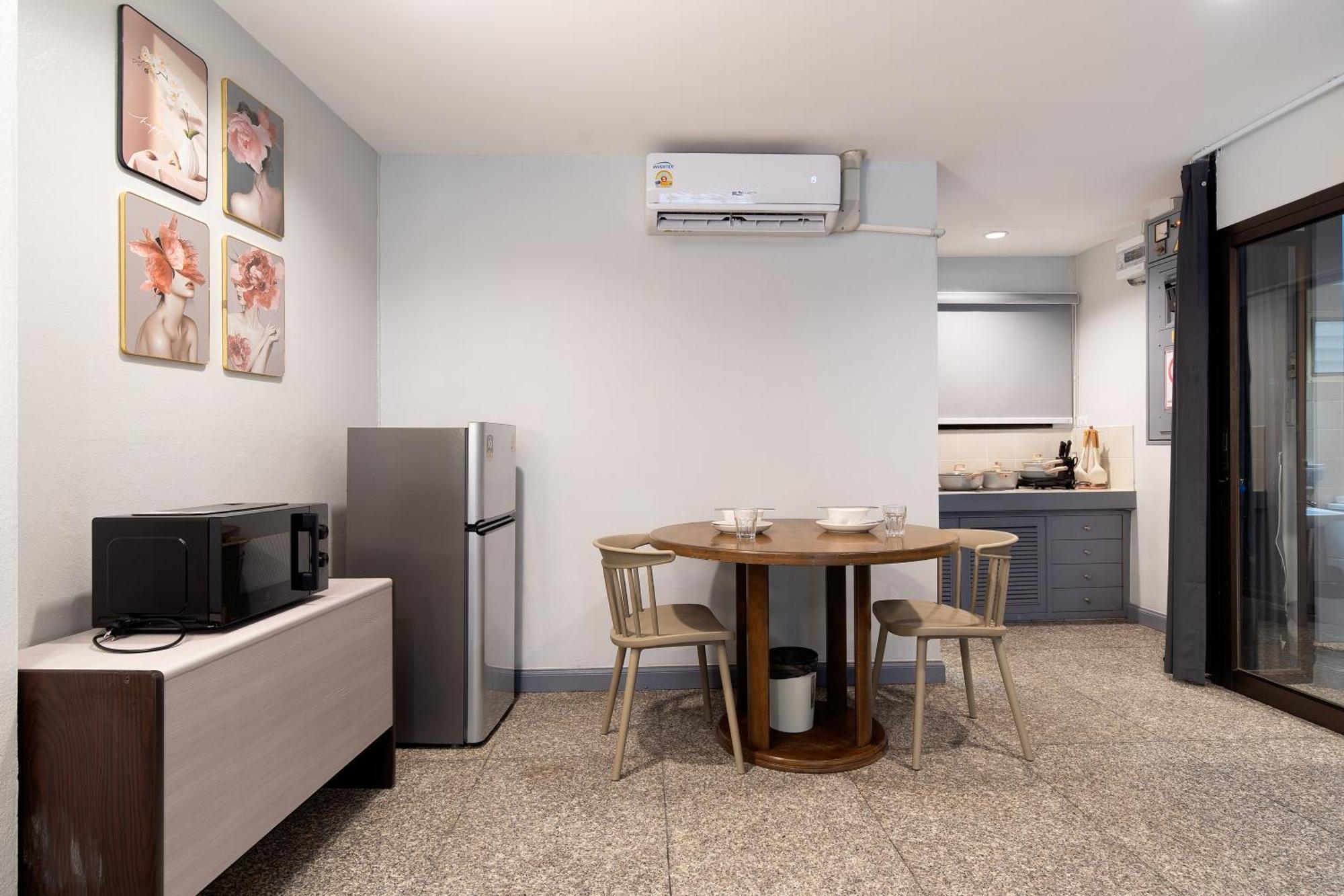 Capitel Rama 4 Aparthotel Bangkok Kültér fotó